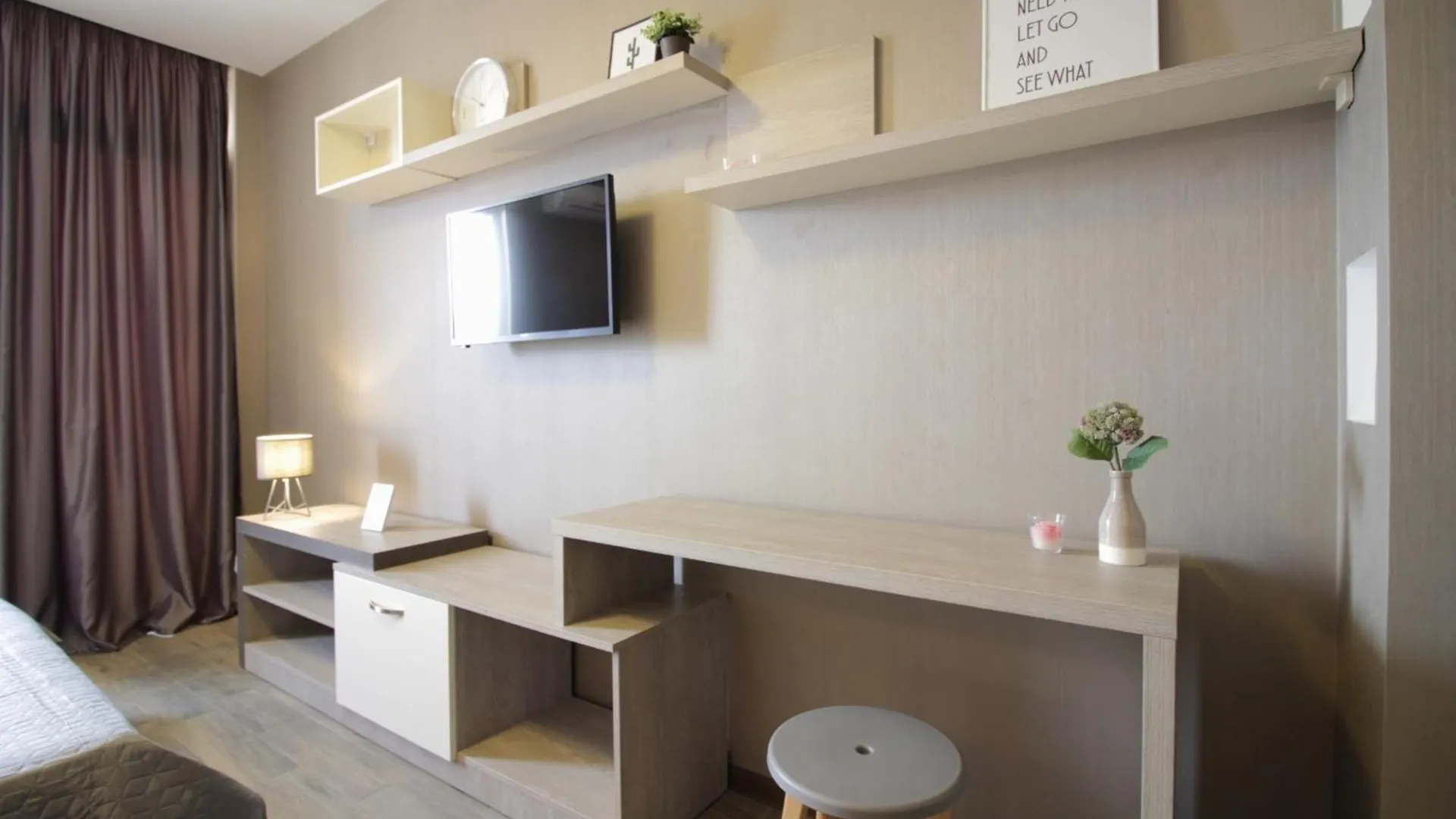 Holiday In Orbi Residence Batum 0*,